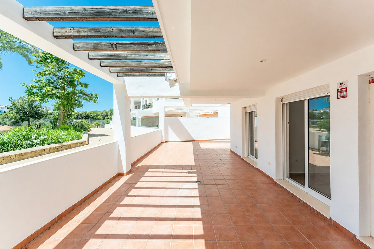 2 Bed Apartment for sale in Torrequebrada Costa Del Sol, Málaga, Spain