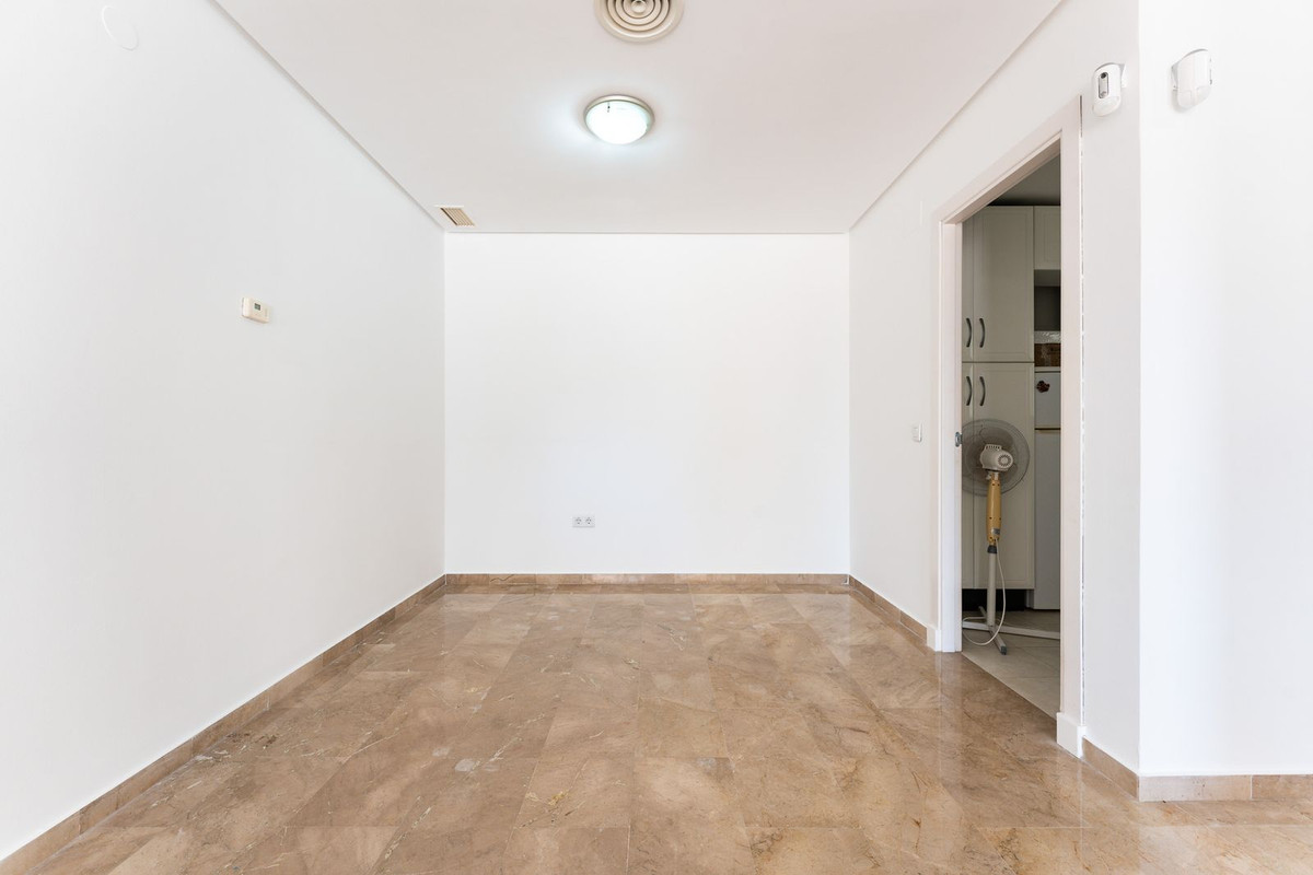 2 Bed Apartment for sale in Torrequebrada Costa Del Sol, Málaga, Spain