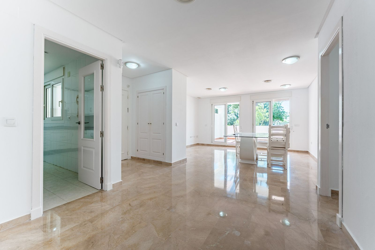 2 Bed Apartment for sale in Torrequebrada Costa Del Sol, Málaga, Spain