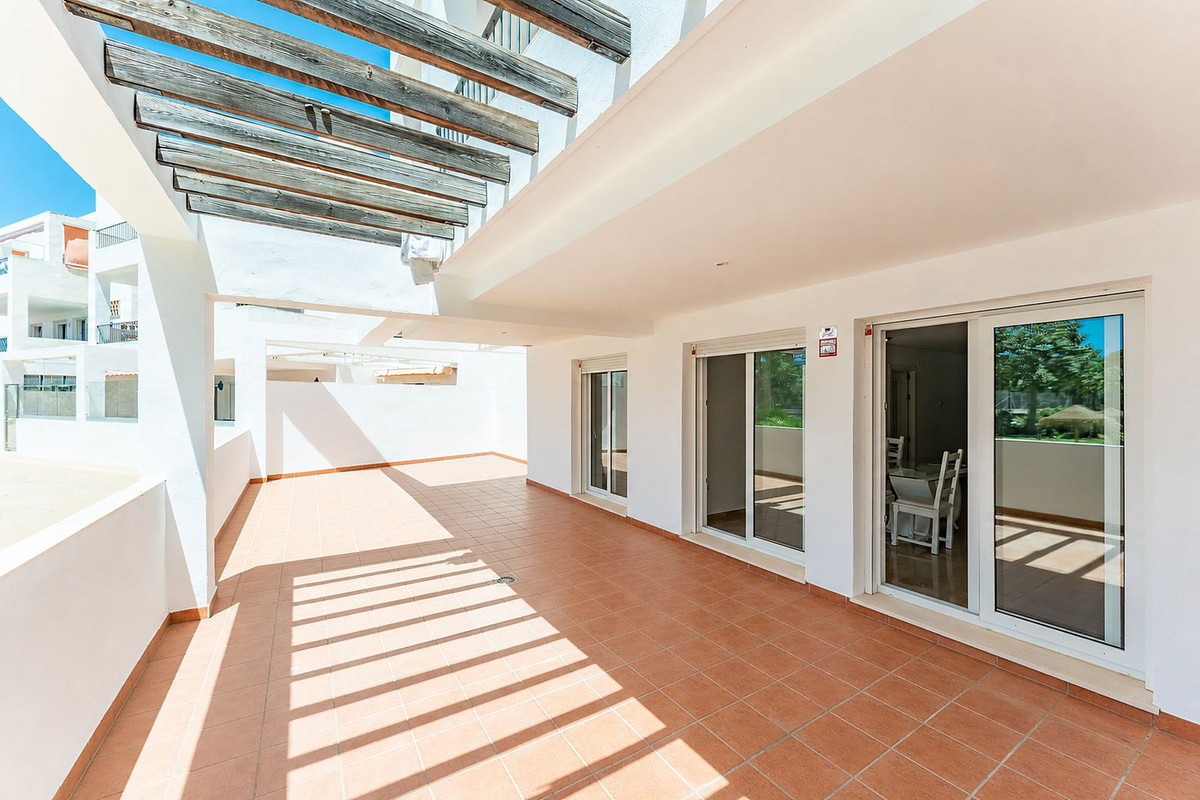2 Bed Apartment for sale in Torrequebrada Costa Del Sol, Málaga, Spain