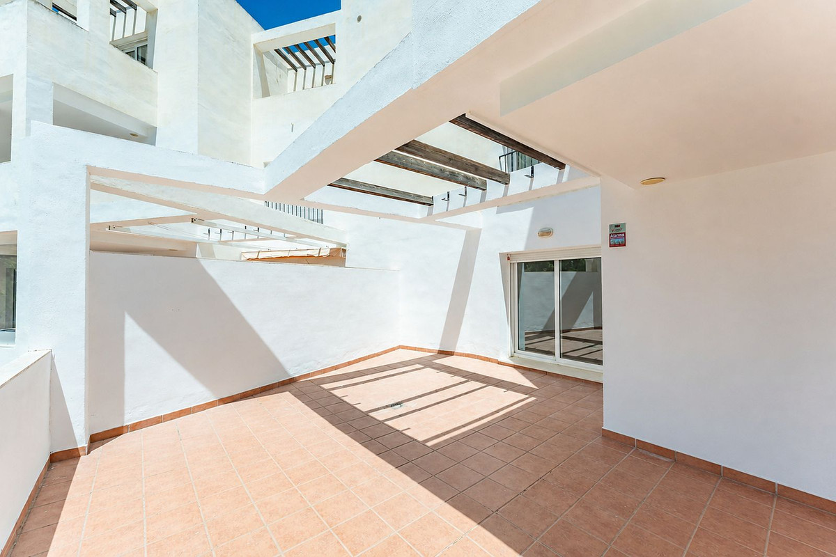2 Bed Apartment for sale in Torrequebrada Costa Del Sol, Málaga, Spain