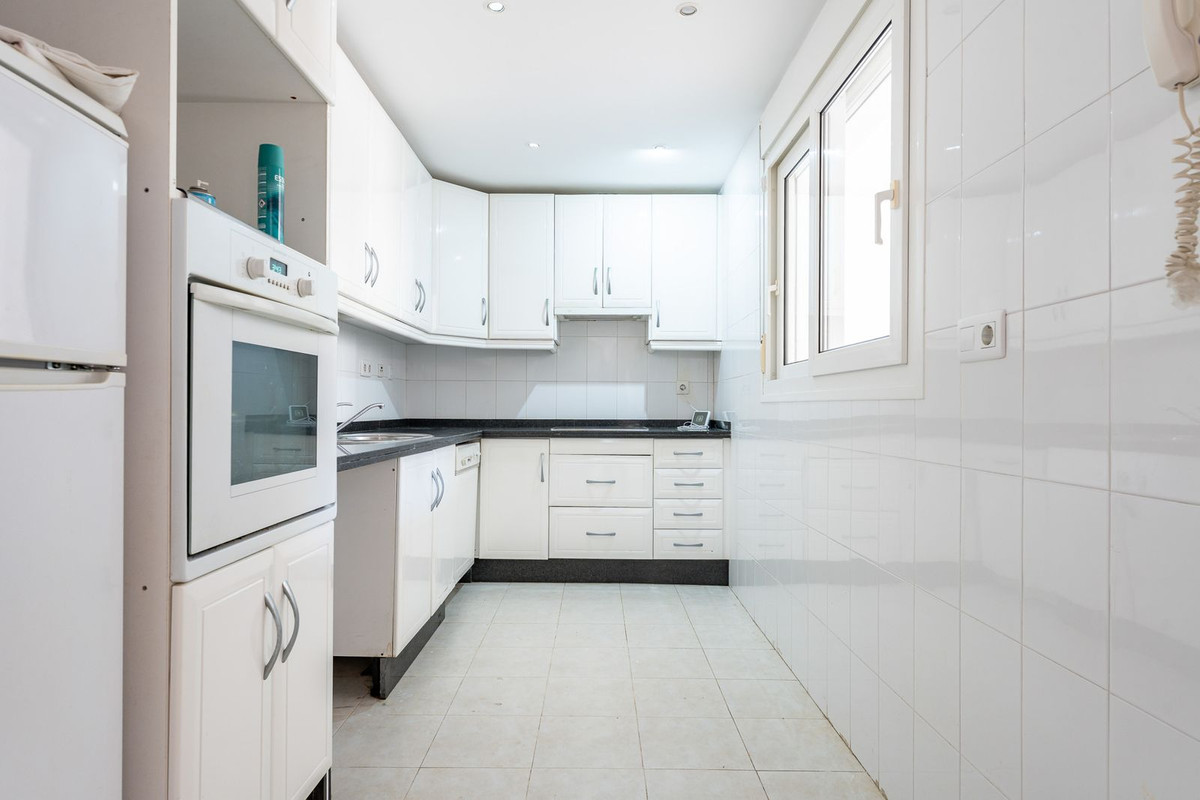 2 Bed Apartment for sale in Torrequebrada Costa Del Sol, Málaga, Spain