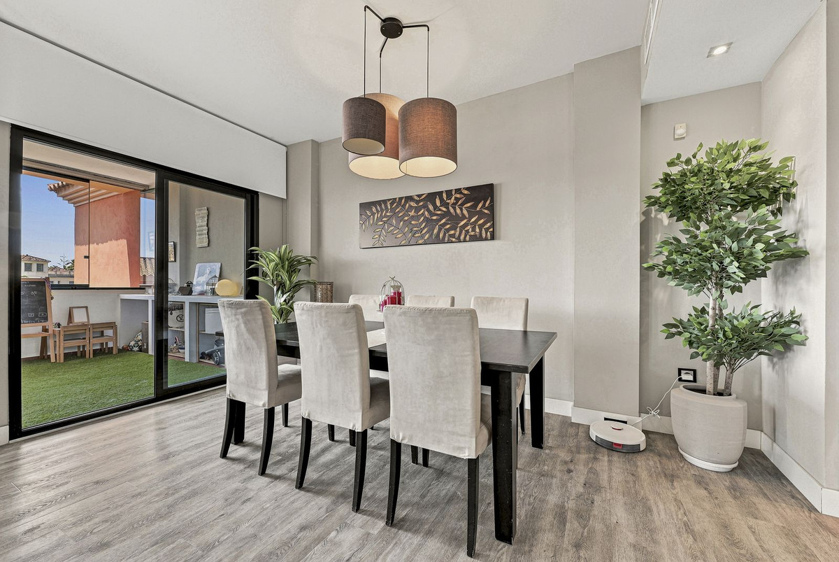 3 Bed Apartment for sale in Elviria Costa Del Sol, Málaga, Spain