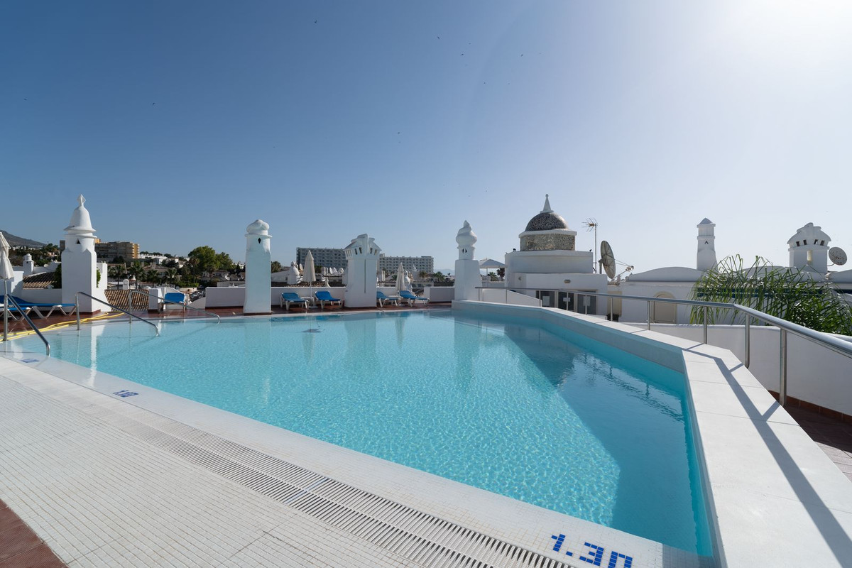 3 Bed Apartment for sale in Benalmadena Costa Costa Del Sol, Málaga, Spain
