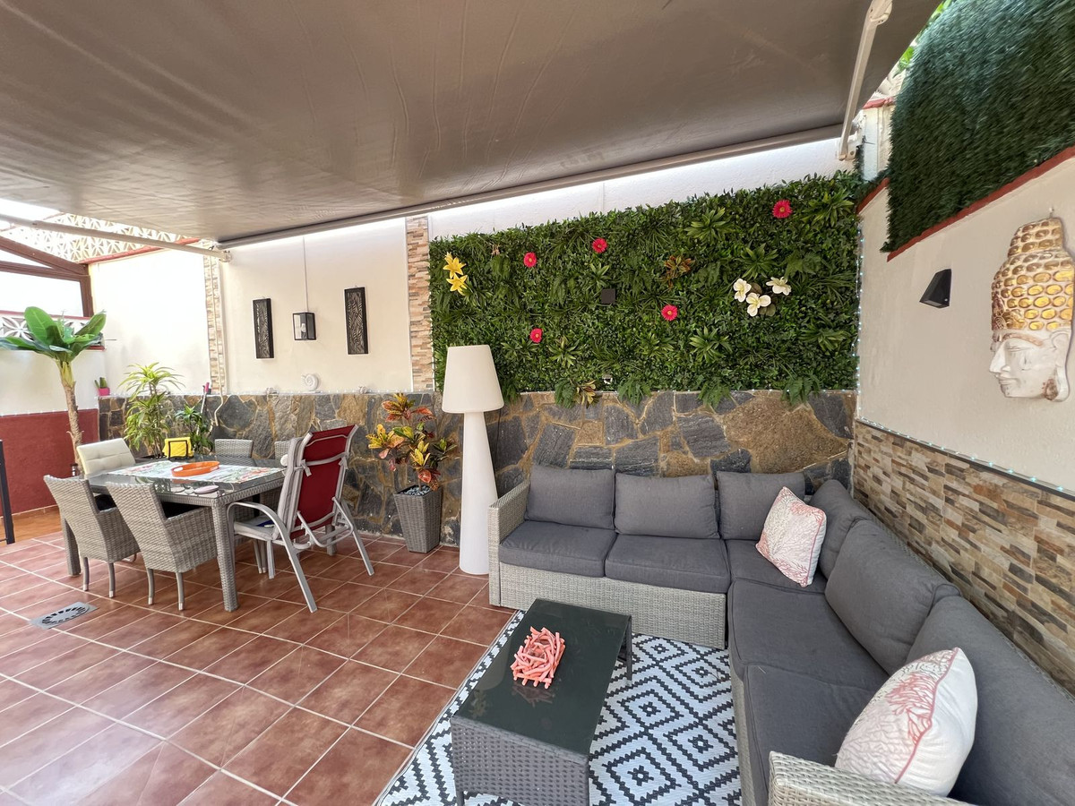 4 Bed Townhouse for sale in Cártama Costa Del Sol, Málaga, Spain