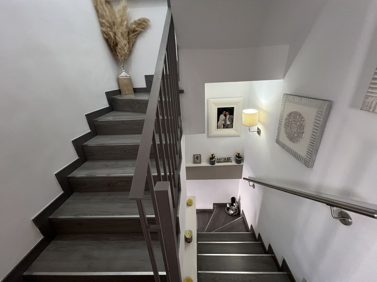 4 Bed Townhouse for sale in Cártama Costa Del Sol, Málaga, Spain