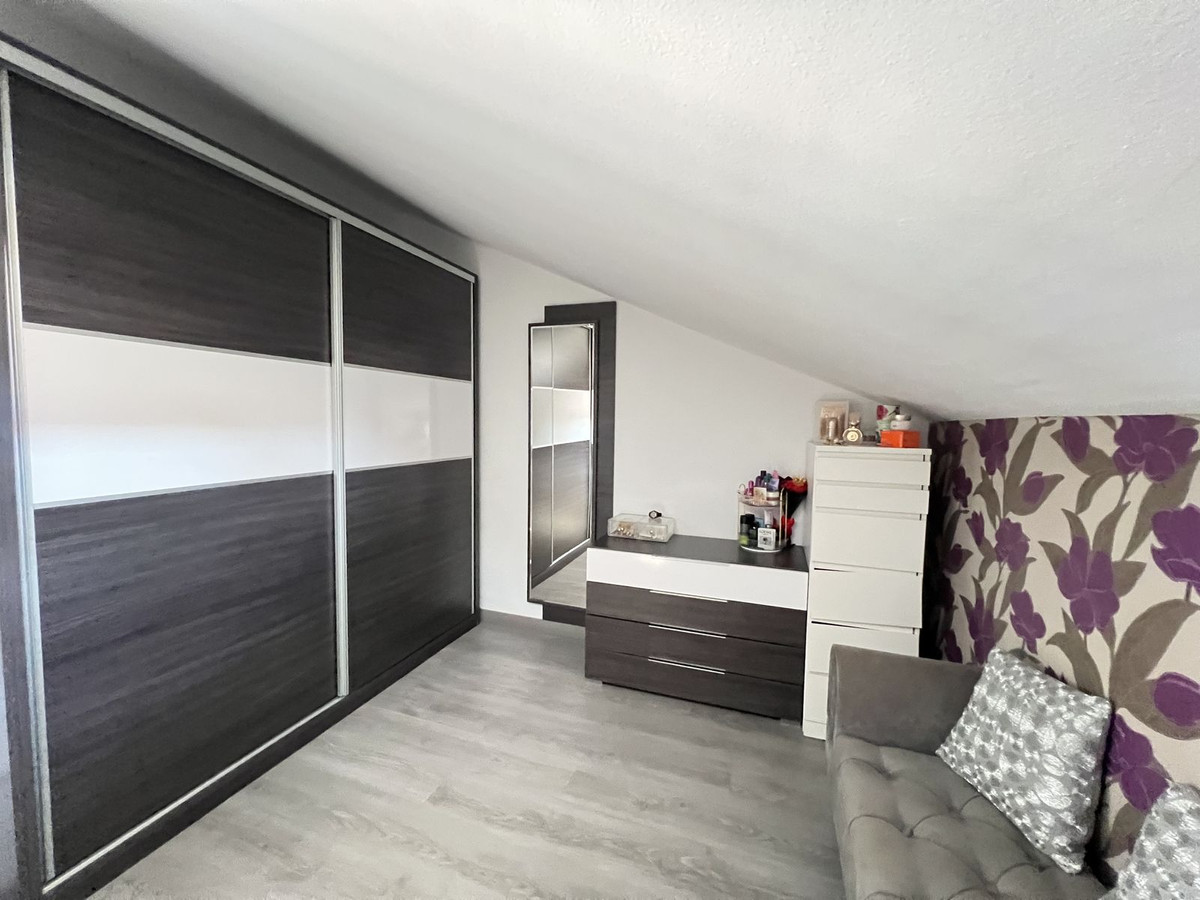 4 Bed Townhouse for sale in Cártama Costa Del Sol, Málaga, Spain