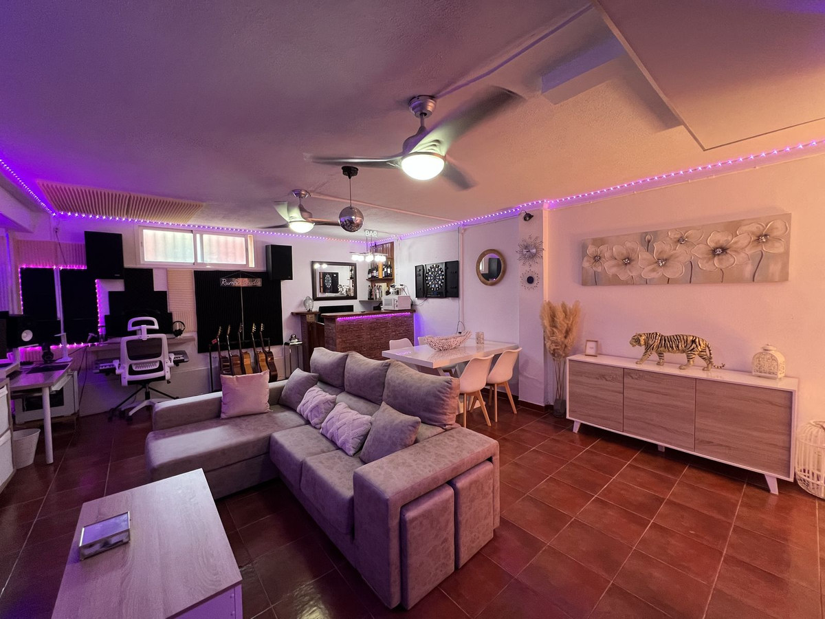 4 Bed Townhouse for sale in Cártama Costa Del Sol, Málaga, Spain