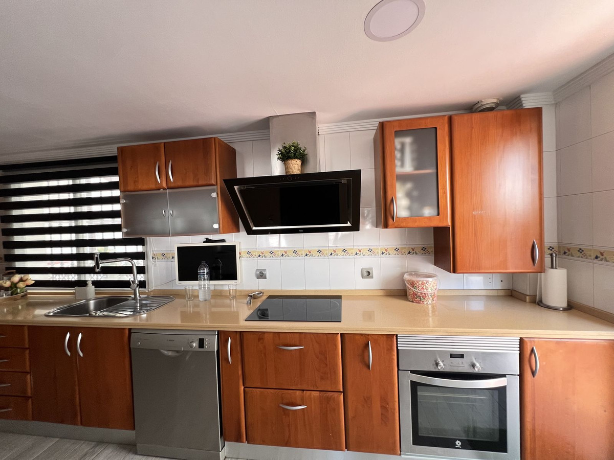 4 Bed Townhouse for sale in Cártama Costa Del Sol, Málaga, Spain