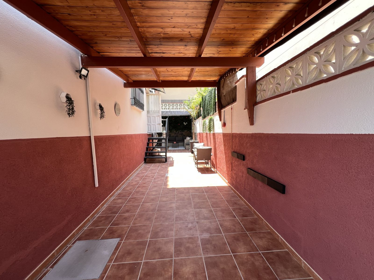 4 Bed Townhouse for sale in Cártama Costa Del Sol, Málaga, Spain