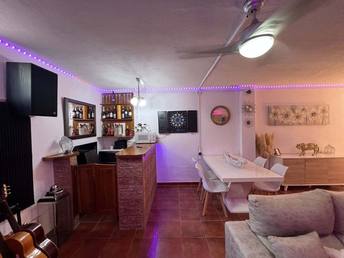 4 Bed Townhouse for sale in Cártama Costa Del Sol, Málaga, Spain