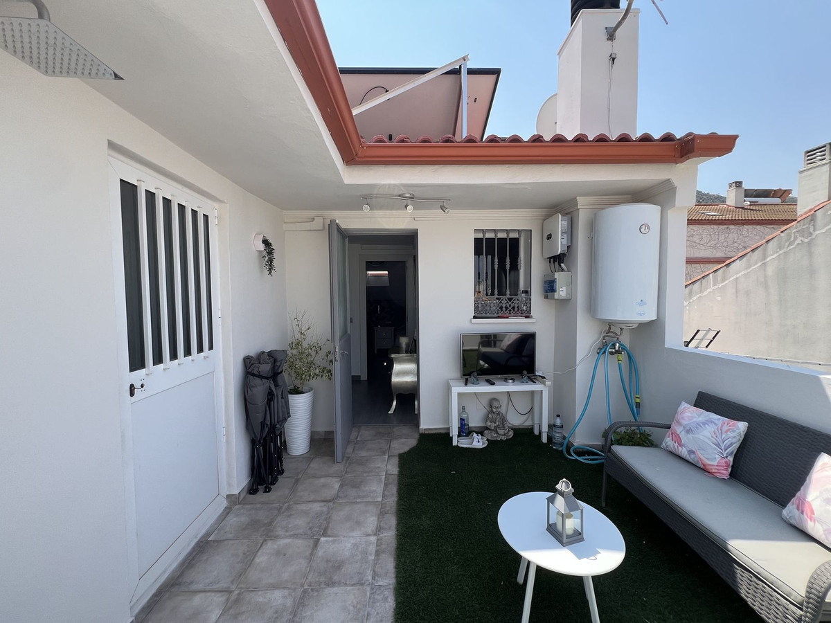 4 Bed Townhouse for sale in Cártama Costa Del Sol, Málaga, Spain
