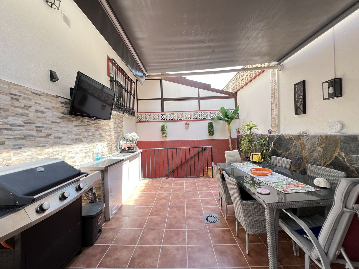 4 Bed Townhouse for sale in Cártama Costa Del Sol, Málaga, Spain