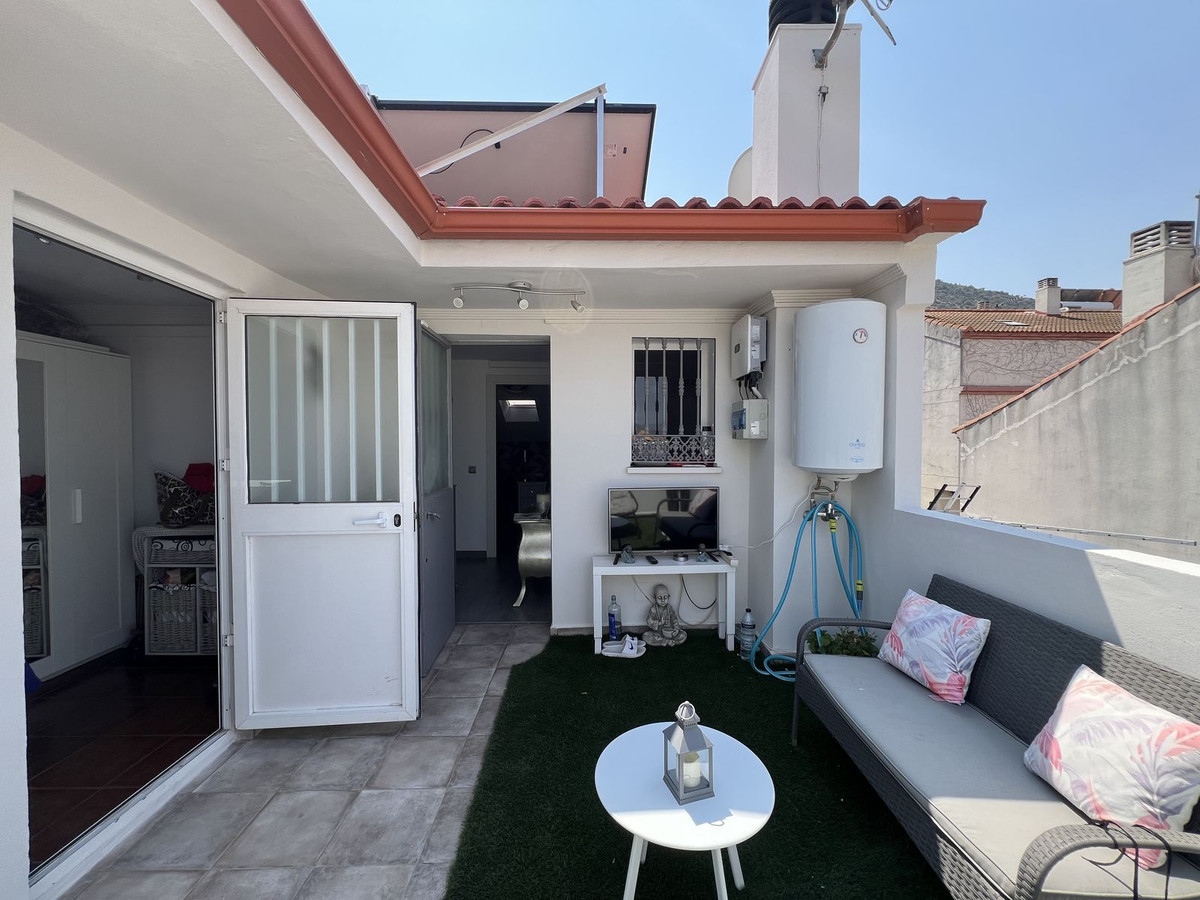 4 Bed Townhouse for sale in Cártama Costa Del Sol, Málaga, Spain