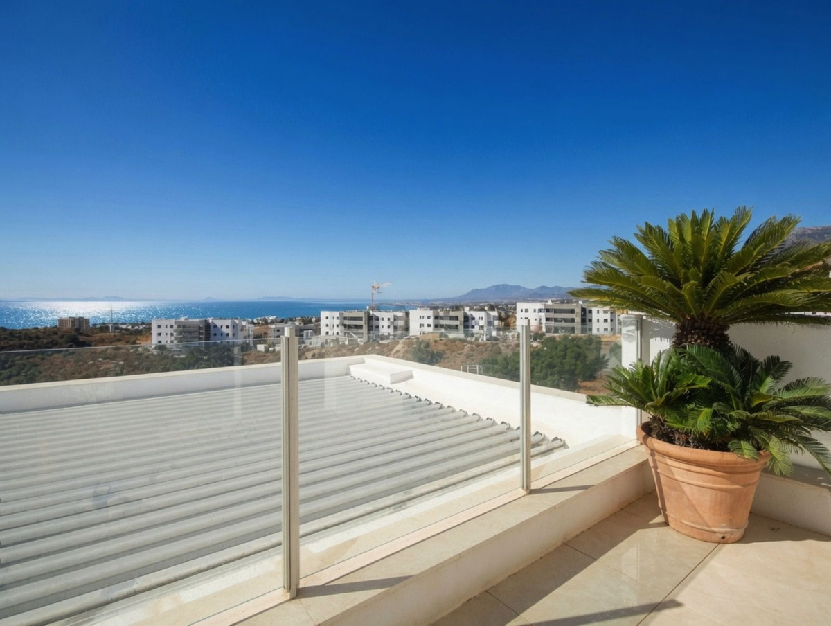 3 Bed Apartment for sale in Altos De Los Monteros Costa Del Sol, Málaga, Spain