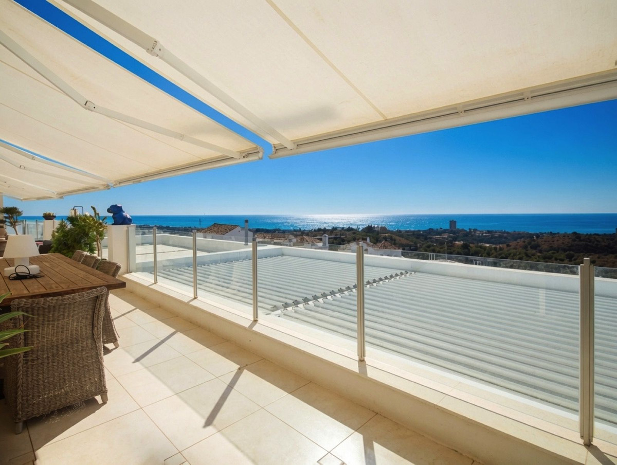 3 Bed Apartment for sale in Altos De Los Monteros Costa Del Sol, Málaga, Spain