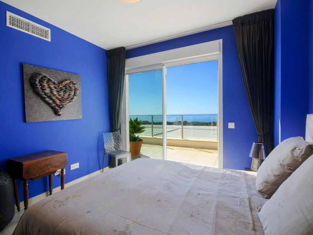 3 Bed Apartment for sale in Altos De Los Monteros Costa Del Sol, Málaga, Spain