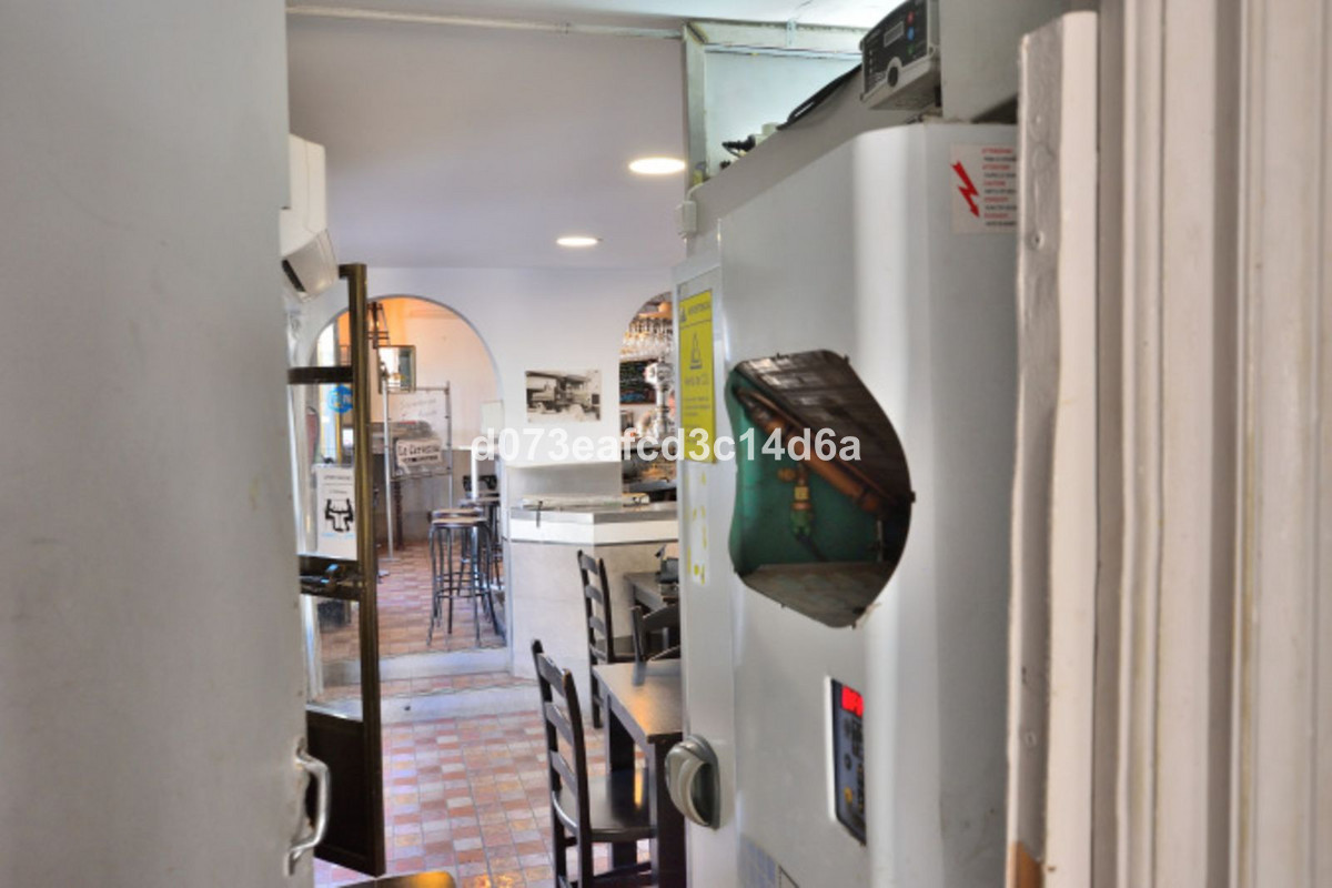 3 Bed Townhouse for sale in Ronda Costa Del Sol, Málaga, Spain