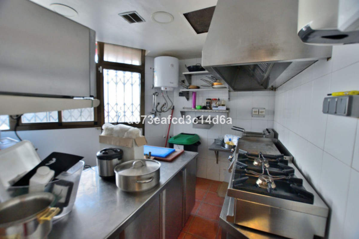 3 Bed Townhouse for sale in Ronda Costa Del Sol, Málaga, Spain