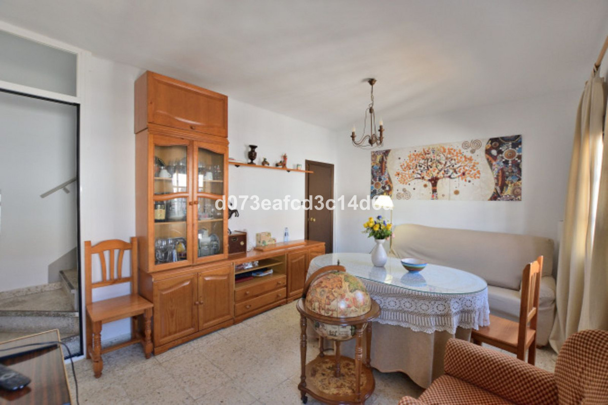 3 Bed Townhouse for sale in Ronda Costa Del Sol, Málaga, Spain