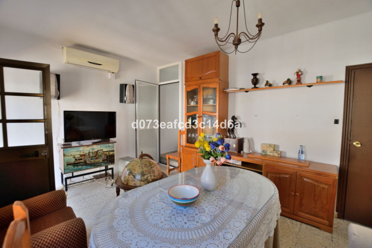 3 Bed Townhouse for sale in Ronda Costa Del Sol, Málaga, Spain