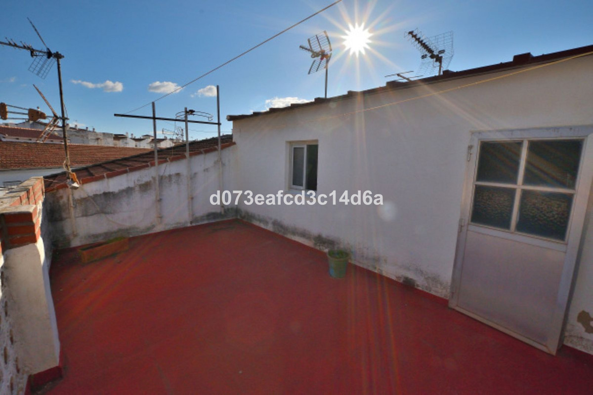3 Bed Townhouse for sale in Ronda Costa Del Sol, Málaga, Spain