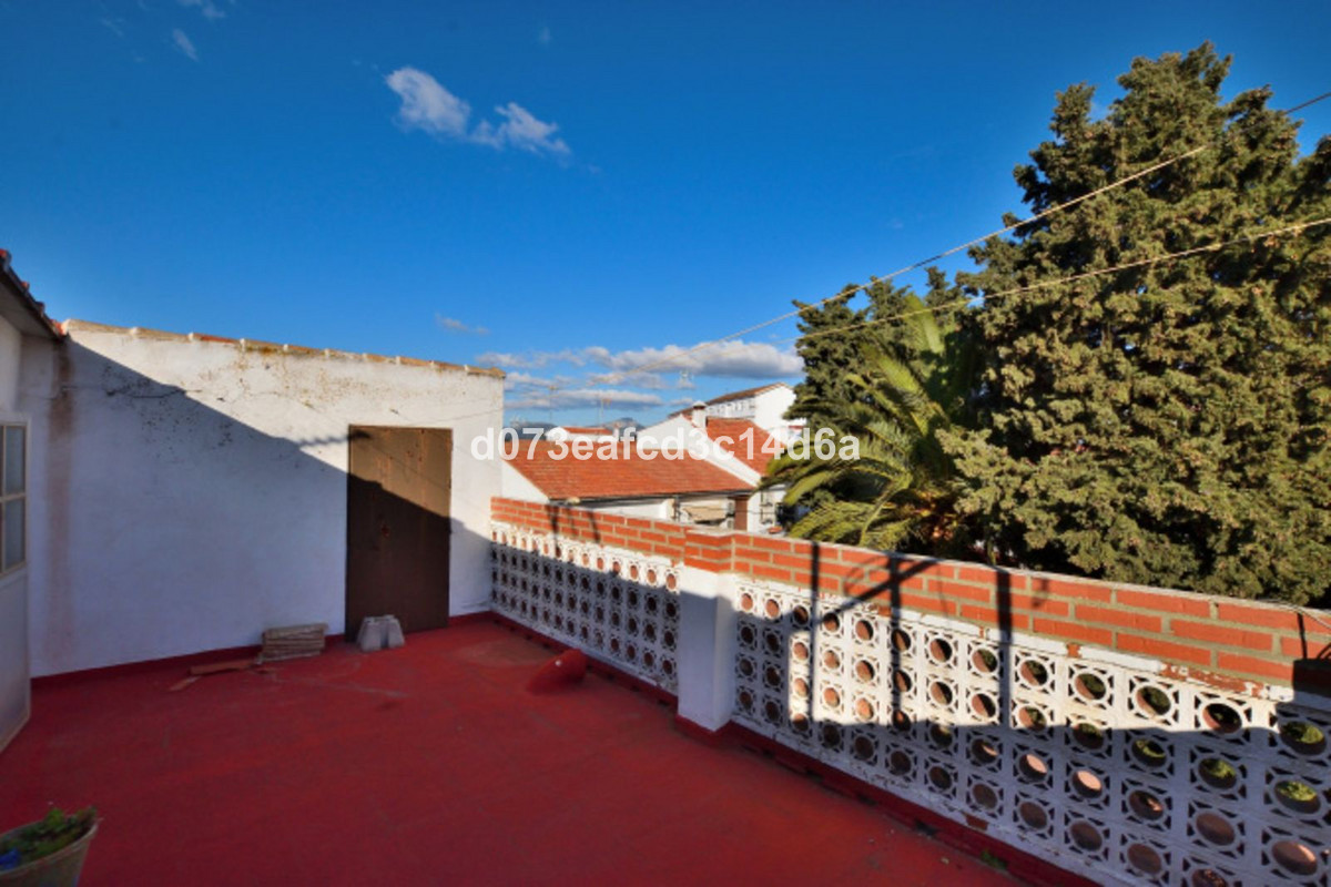 3 Bed Townhouse for sale in Ronda Costa Del Sol, Málaga, Spain