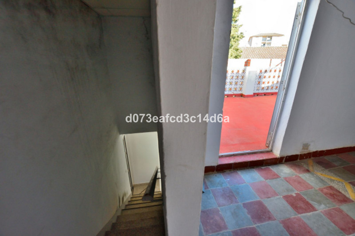 3 Bed Townhouse for sale in Ronda Costa Del Sol, Málaga, Spain