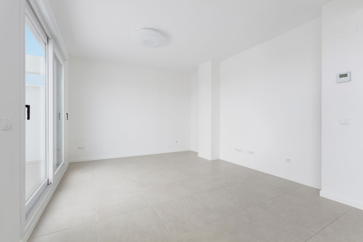 Se vende Ático de 2 dormitorios en Costa Del Sol, Málaga, España