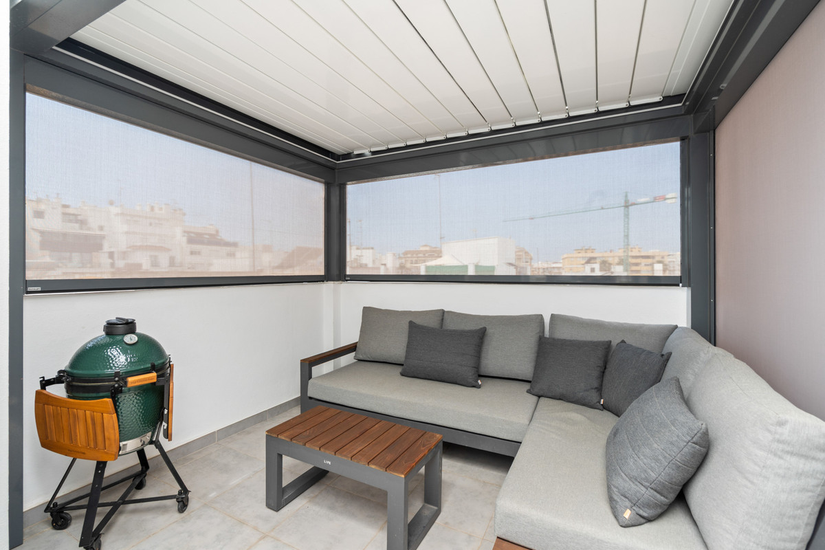 1 Bed Townhouse for sale in Estepona Costa Del Sol, Málaga, Spain