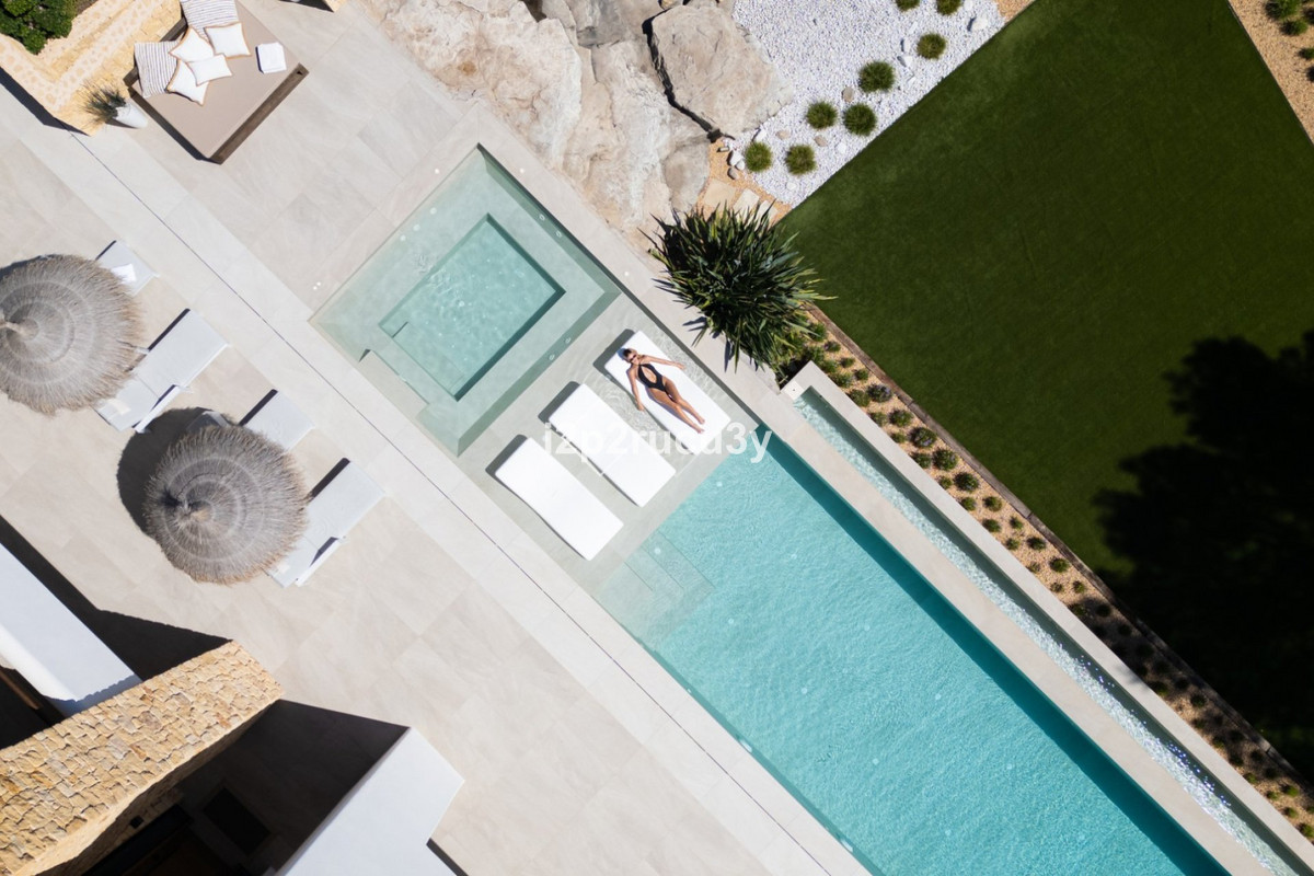 6 Bed Townhouse for sale in Moraira Costa Blanca, Alicante, Spain