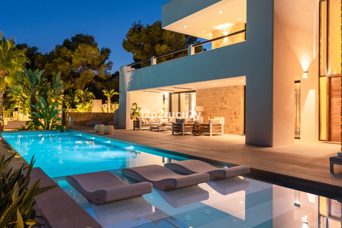 6 Bed Townhouse for sale in Moraira Costa Blanca, Alicante, Spain