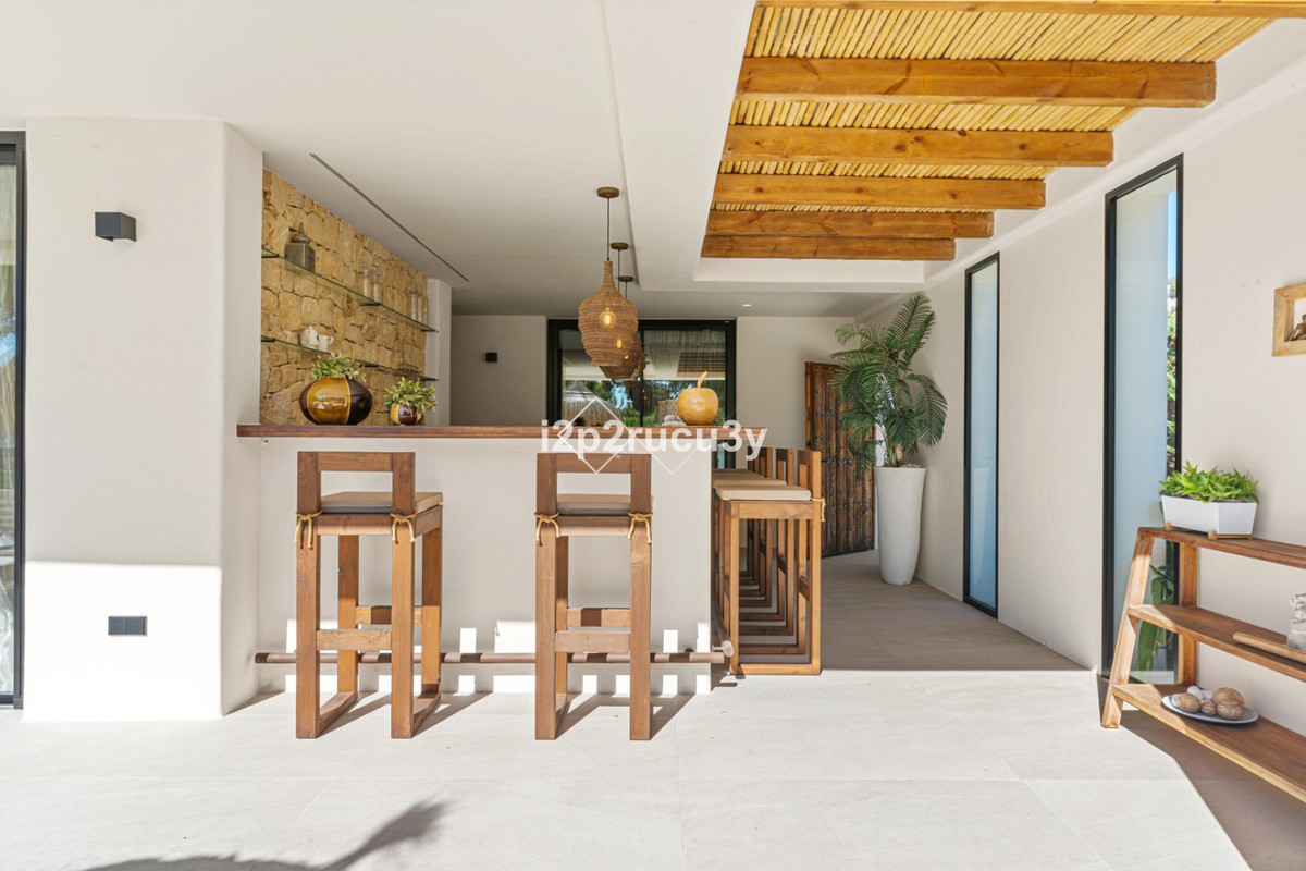 6 Bed Townhouse for sale in Moraira Costa Blanca, Alicante, Spain