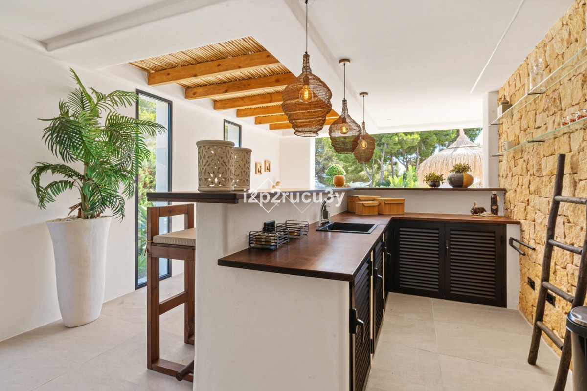 6 Bed Townhouse for sale in Moraira Costa Blanca, Alicante, Spain