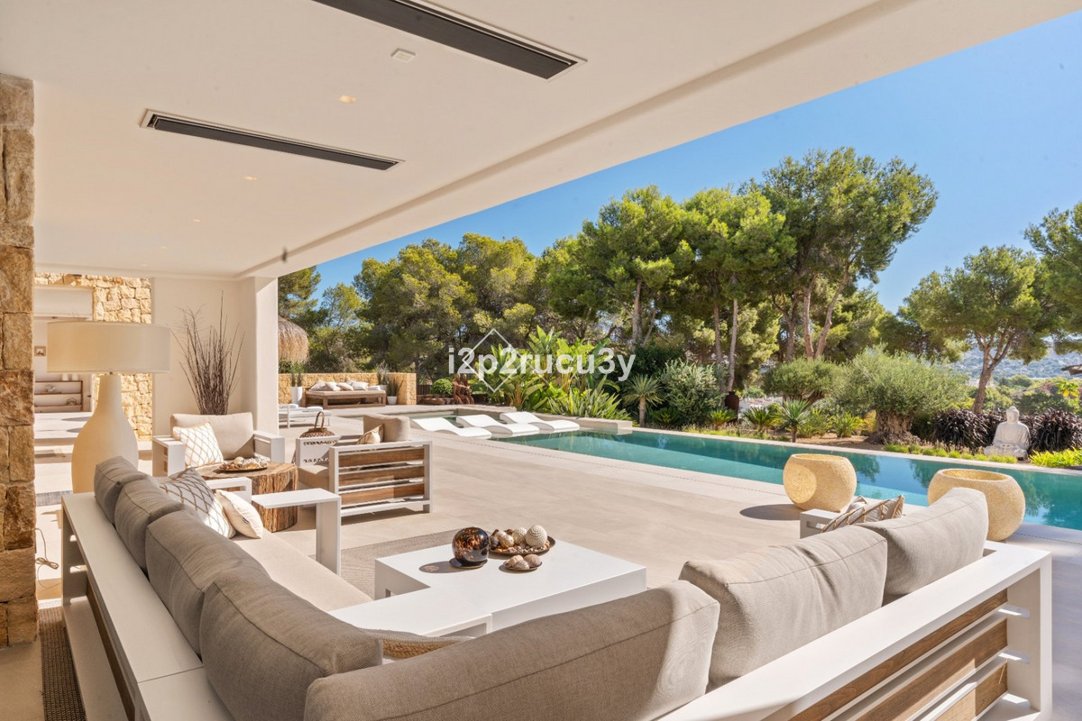 6 Bed Townhouse for sale in Moraira Costa Blanca, Alicante, Spain