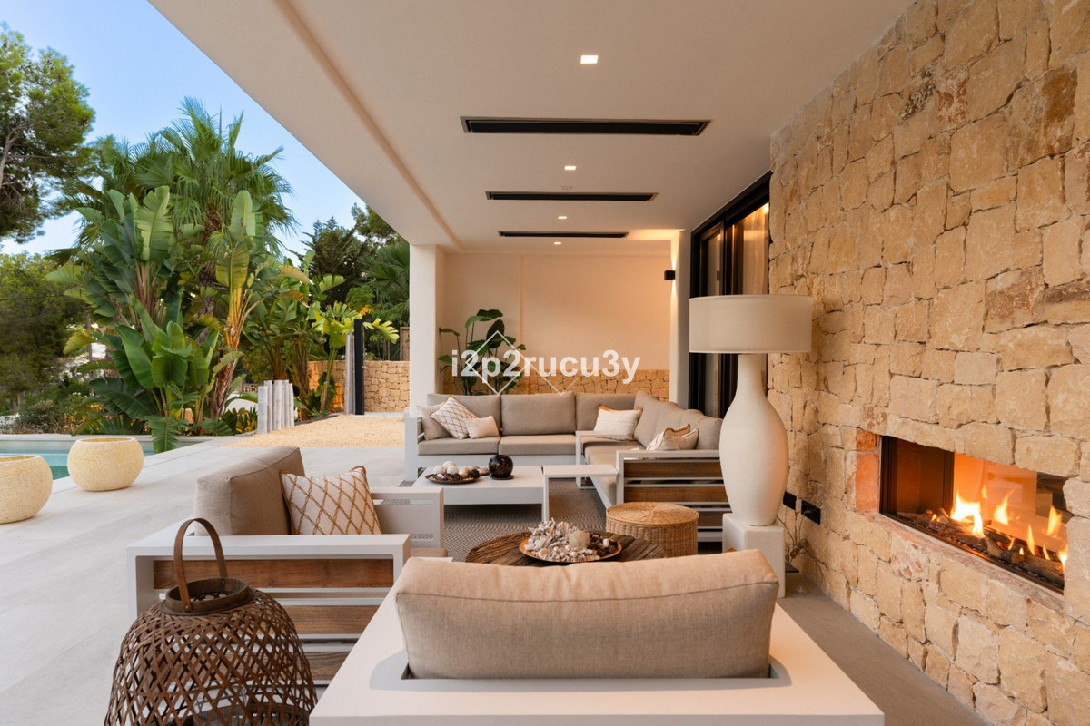 6 Bed Townhouse for sale in Moraira Costa Blanca, Alicante, Spain