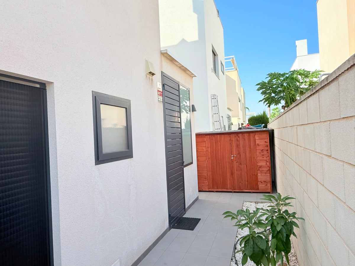 3 Bed Townhouse for sale in Ciudad Quesada Costa Blanca, Alicante, Spain