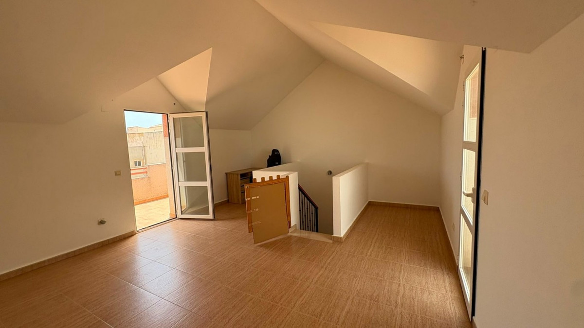 Se vende Adosada de 4 dormitorios en Costa Blanca, Alicante, España