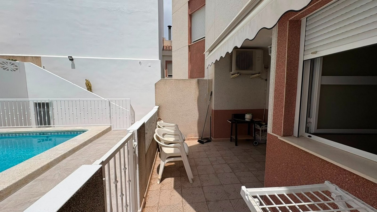 Se vende Adosada de 4 dormitorios en Costa Blanca, Alicante, España