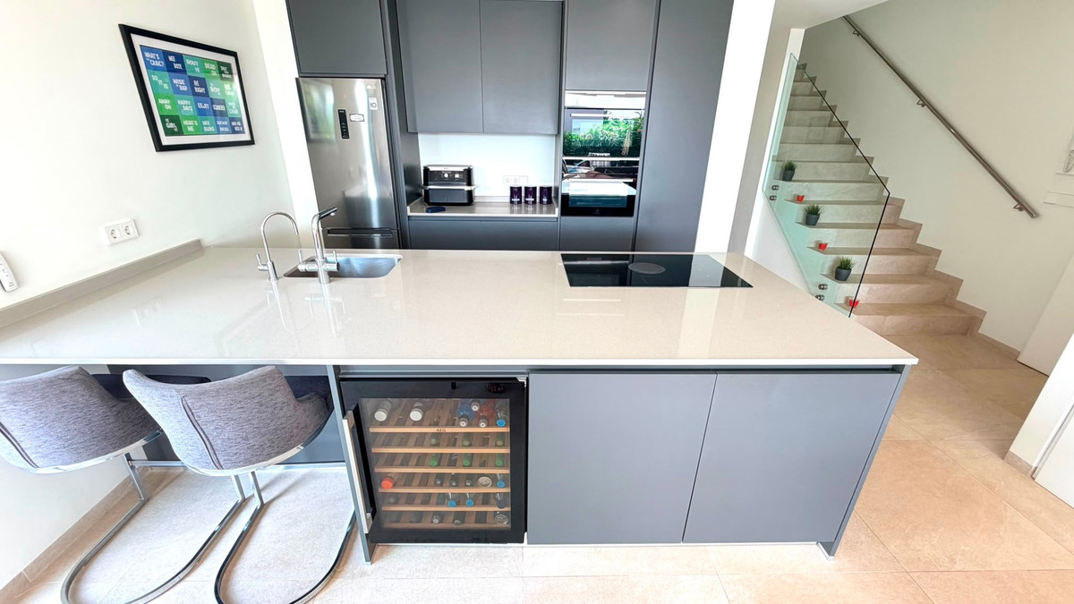 4 Bed Townhouse for sale in Los Montesinos Costa Blanca, Alicante, Spain