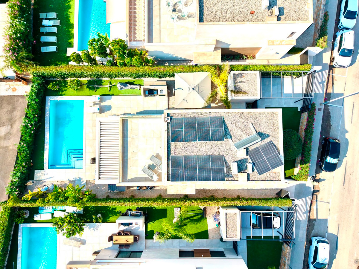 4 Bed Townhouse for sale in Los Montesinos Costa Blanca, Alicante, Spain