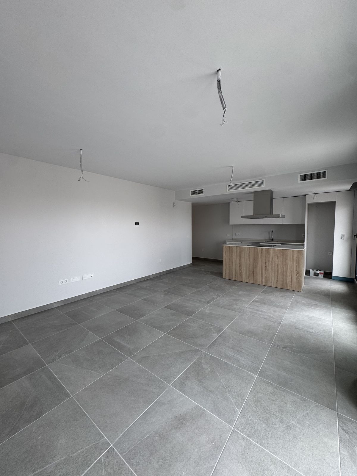 Se vende Apartamento Planta Baja de 3 dormitorios en Costa Del Sol, Málaga, España