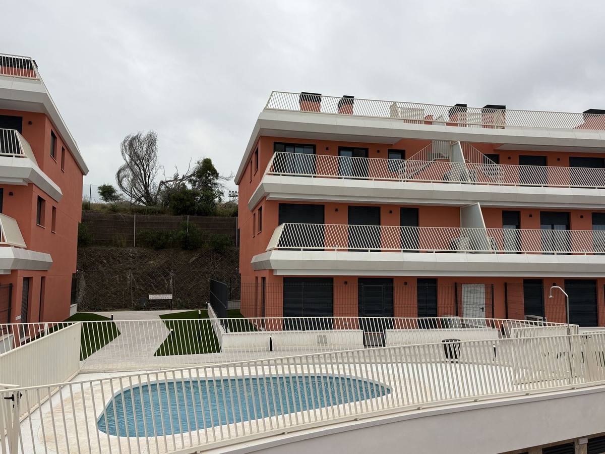 Se vende Apartamento Planta Baja de 3 dormitorios en Costa Del Sol, Málaga, España