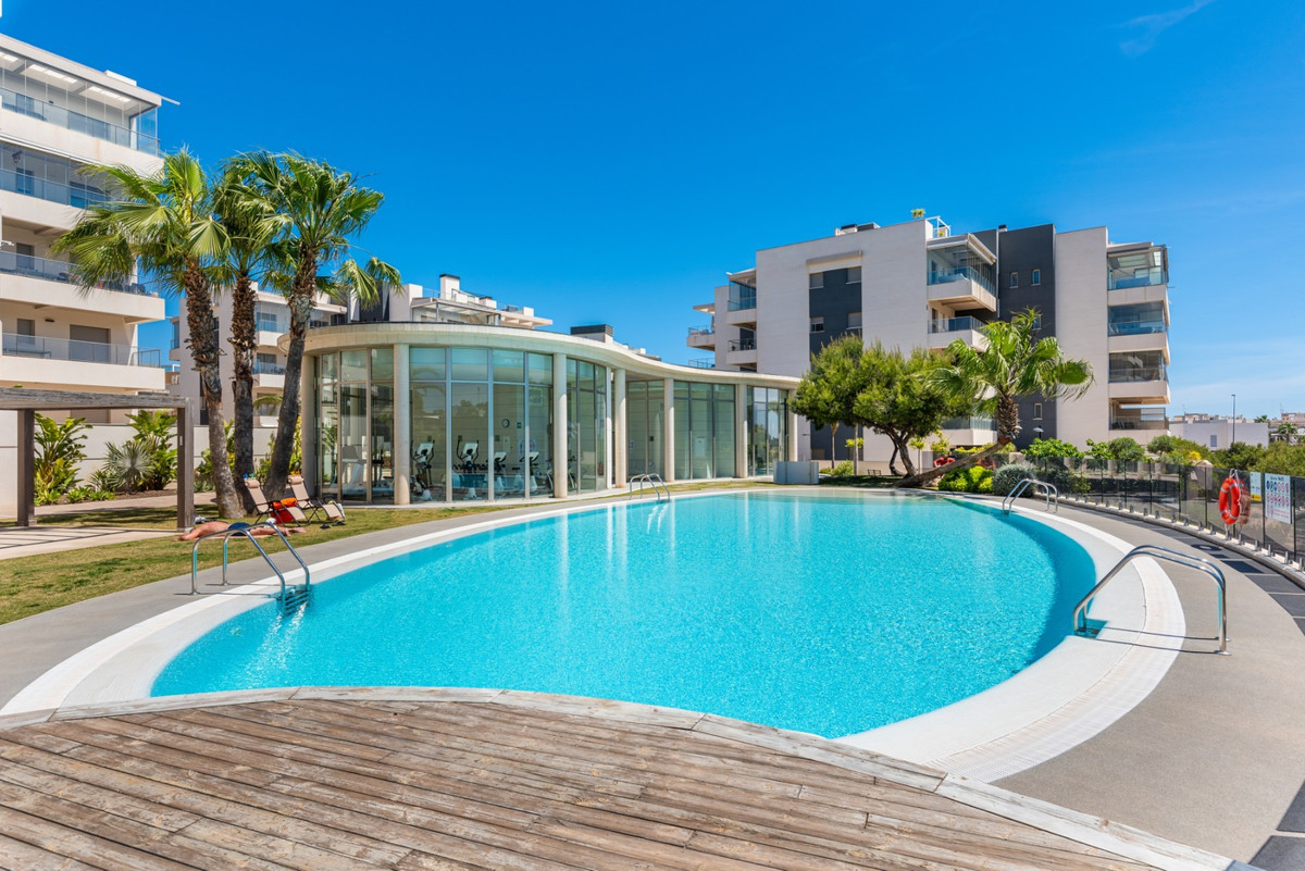 3 Bed Apartment for sale in Villamartin Costa Blanca, Alicante, Spain