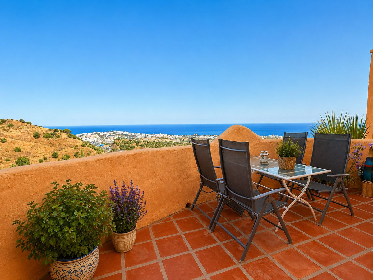 3 Bed Apartment for sale in Mijas Costa Del Sol, Málaga, Spain