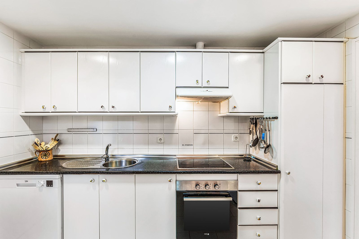 3 Bed Apartment for sale in Mijas Costa Del Sol, Málaga, Spain