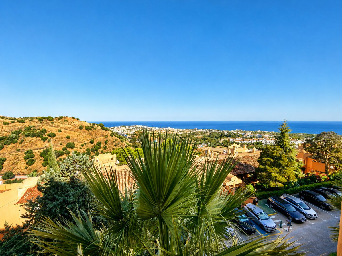 3 Bed Apartment for sale in Mijas Costa Del Sol, Málaga, Spain