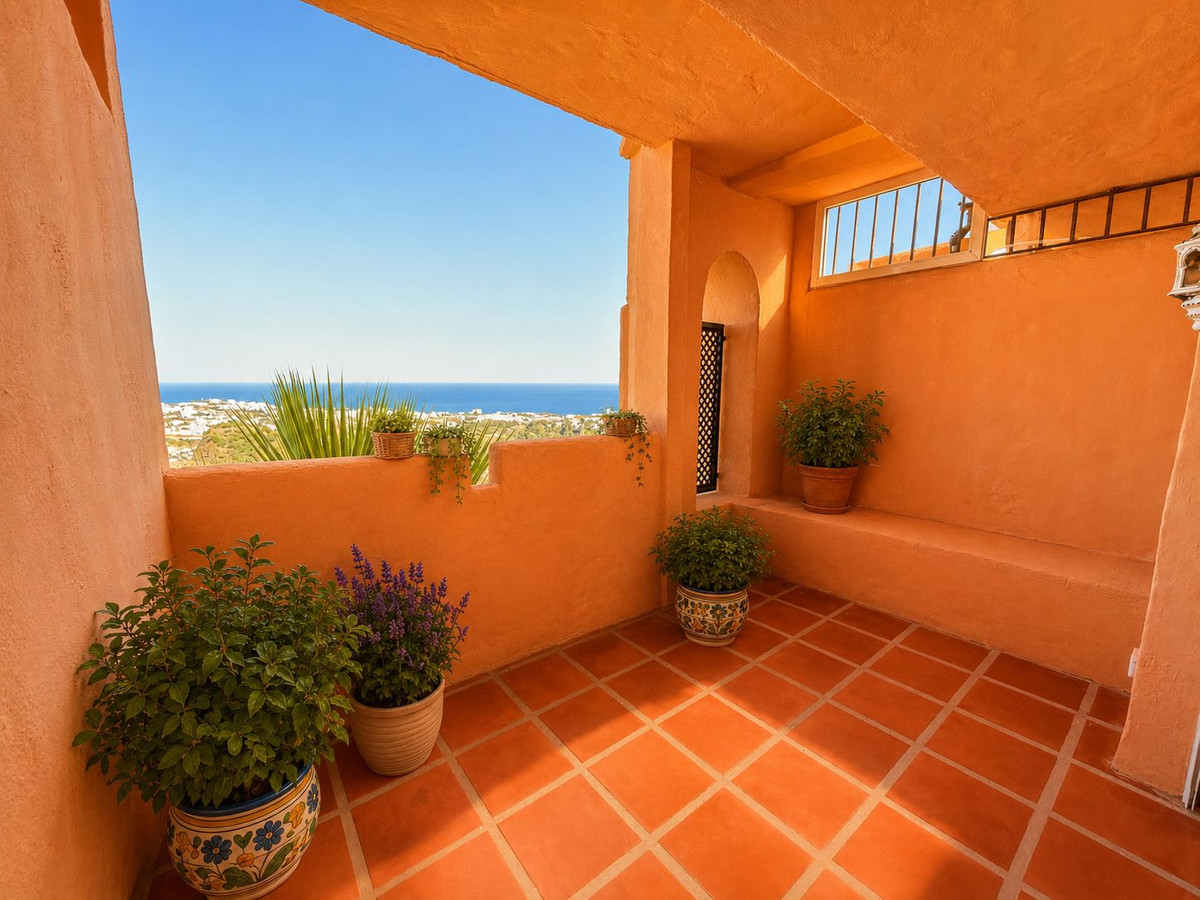 3 Bed Apartment for sale in Mijas Costa Del Sol, Málaga, Spain