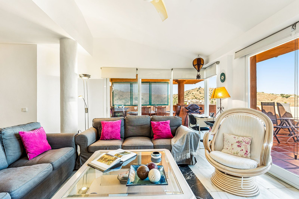 3 Bed Apartment for sale in Mijas Costa Del Sol, Málaga, Spain