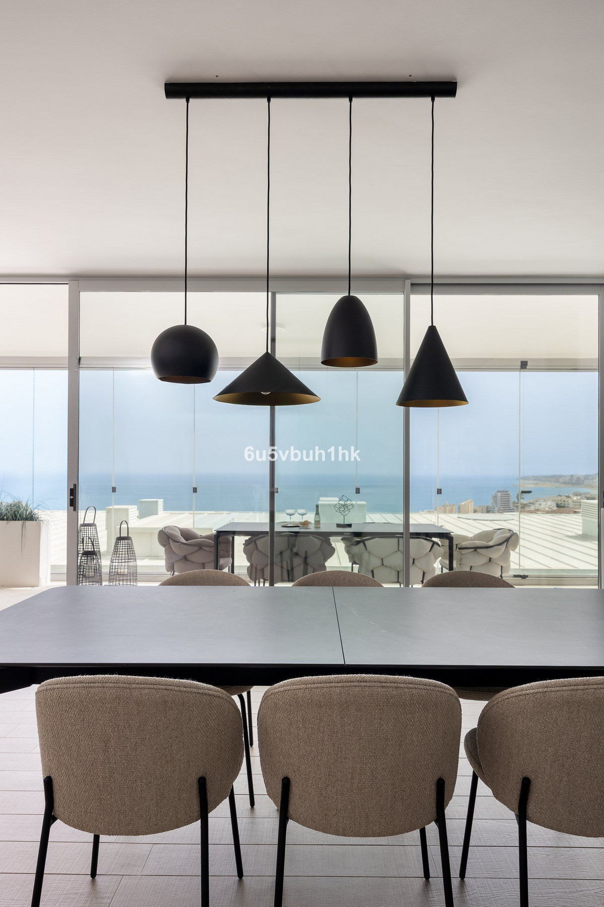 4 Bed Apartment for sale in Fuengirola Costa Del Sol, Málaga, Spain